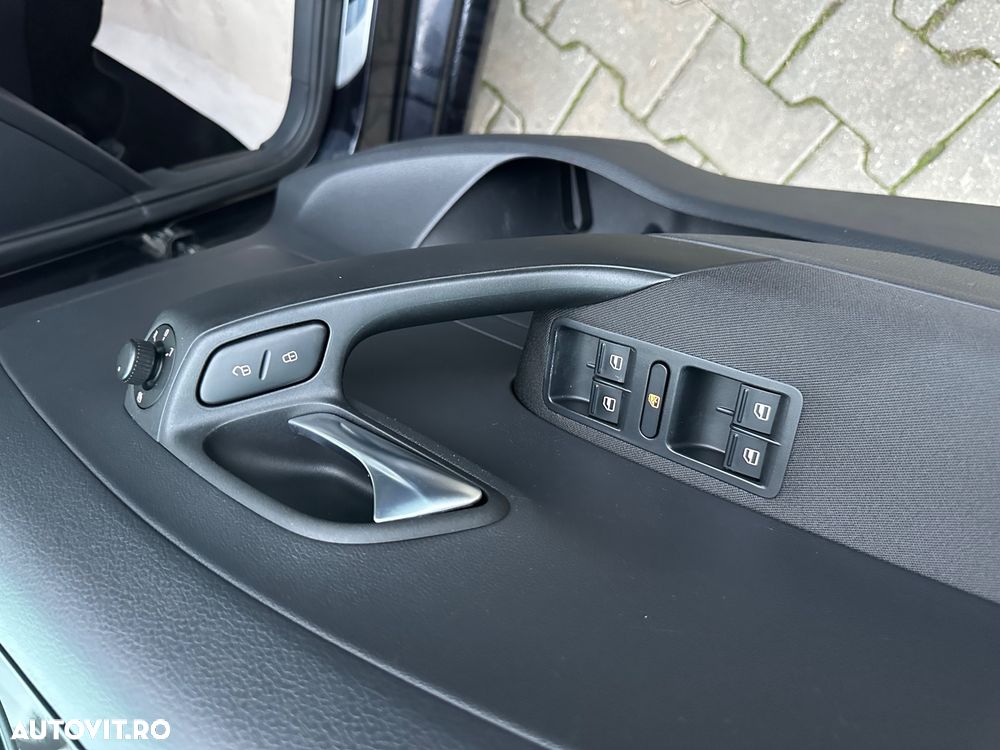 Volkswagen Polo 1.2 MATCH - 10