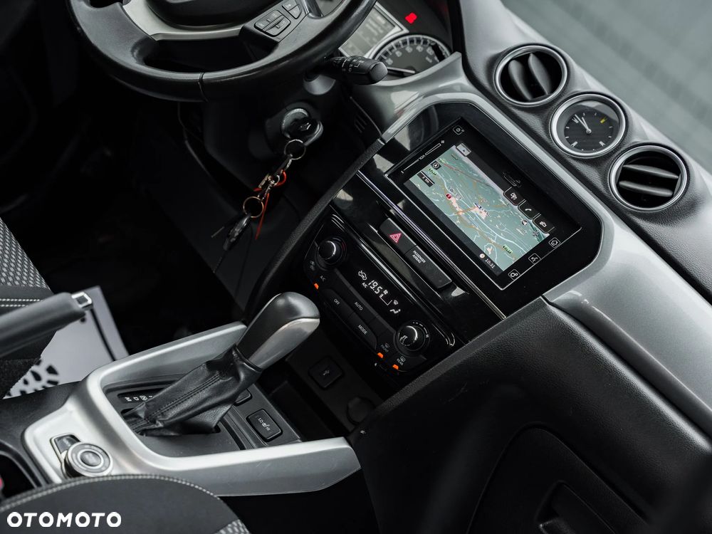 Suzuki Vitara 1.6 Premium 4WD - 22