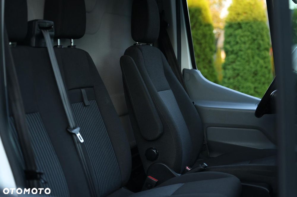 Ford Transit - 10