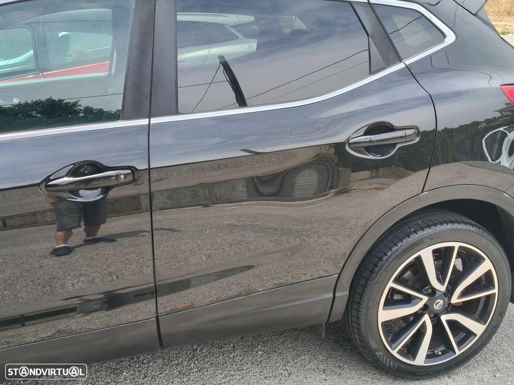 Nissan Qashqai 1.6 dCi TEKNA+ - 2