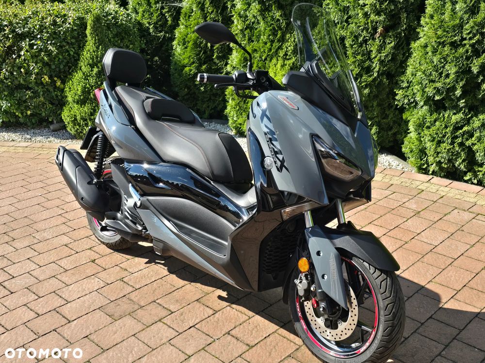 Yamaha X-max - 25