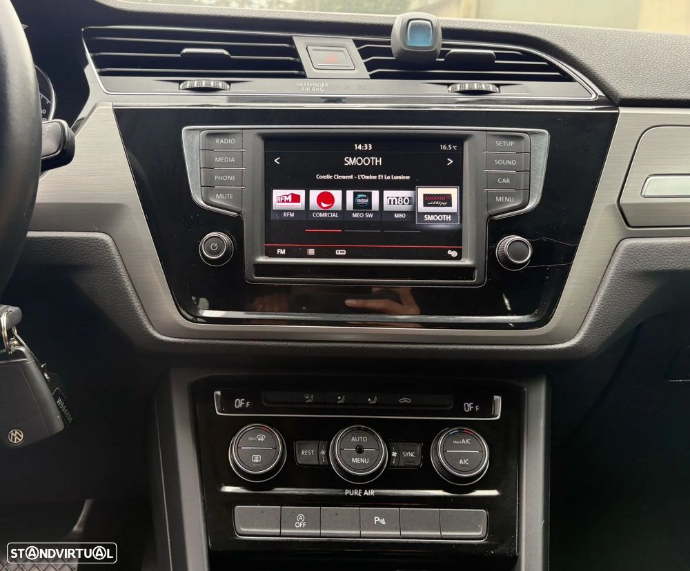 VW Touran 1.6 TDI Highline DSG - 30