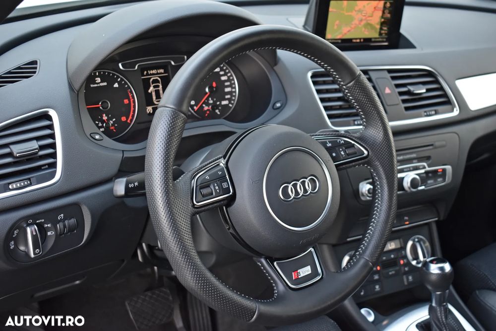 Audi Q3 2.0 TDI Quattro S tronic - 16