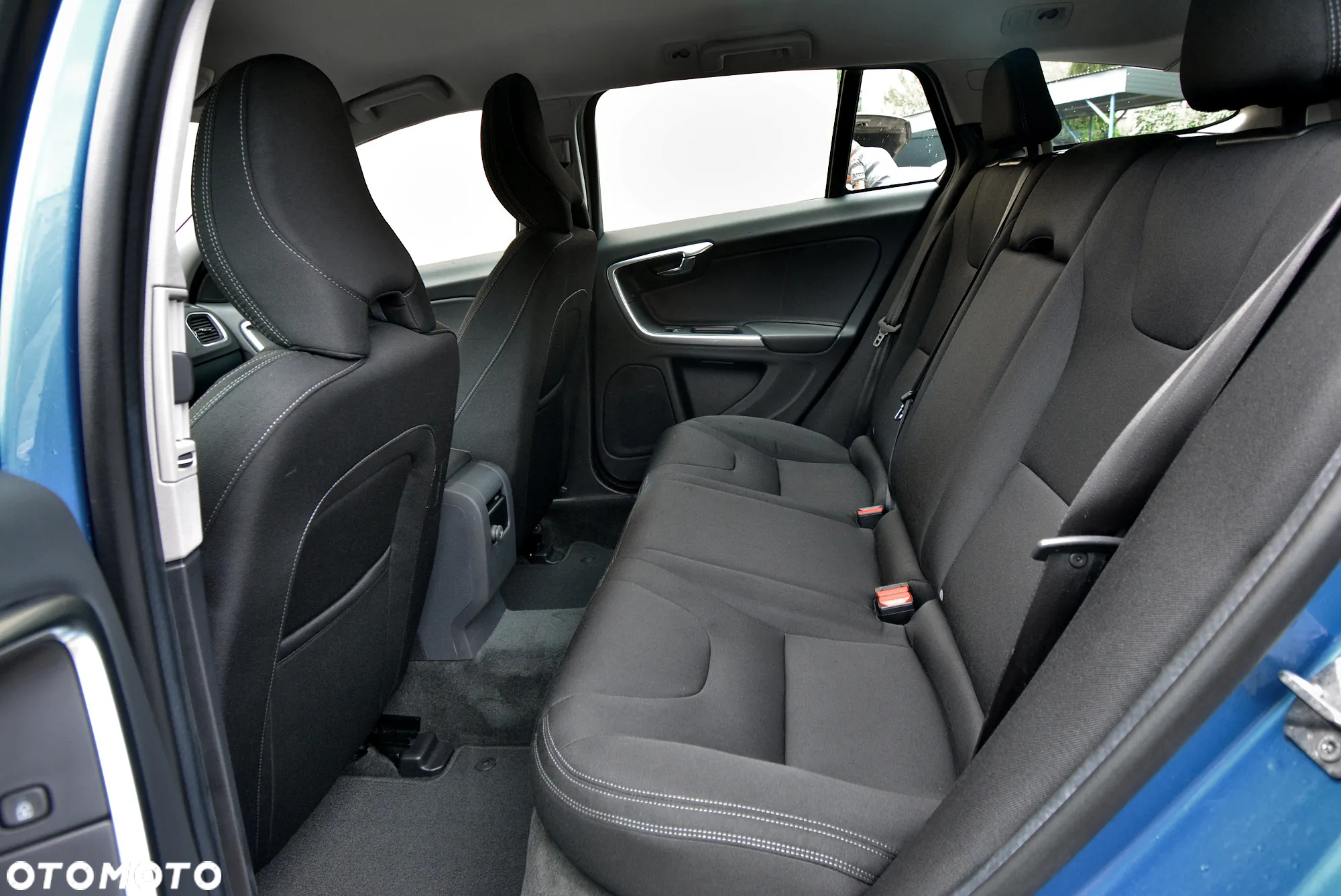 Volvo V60 D4 Linje Business - 17