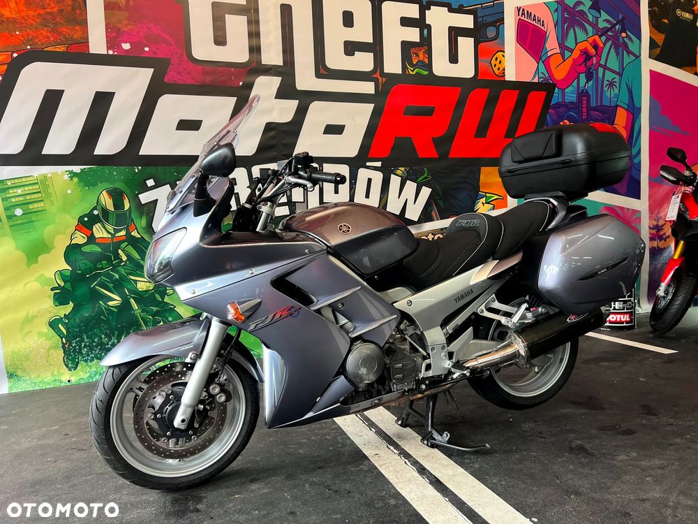 Yamaha FJR - 15