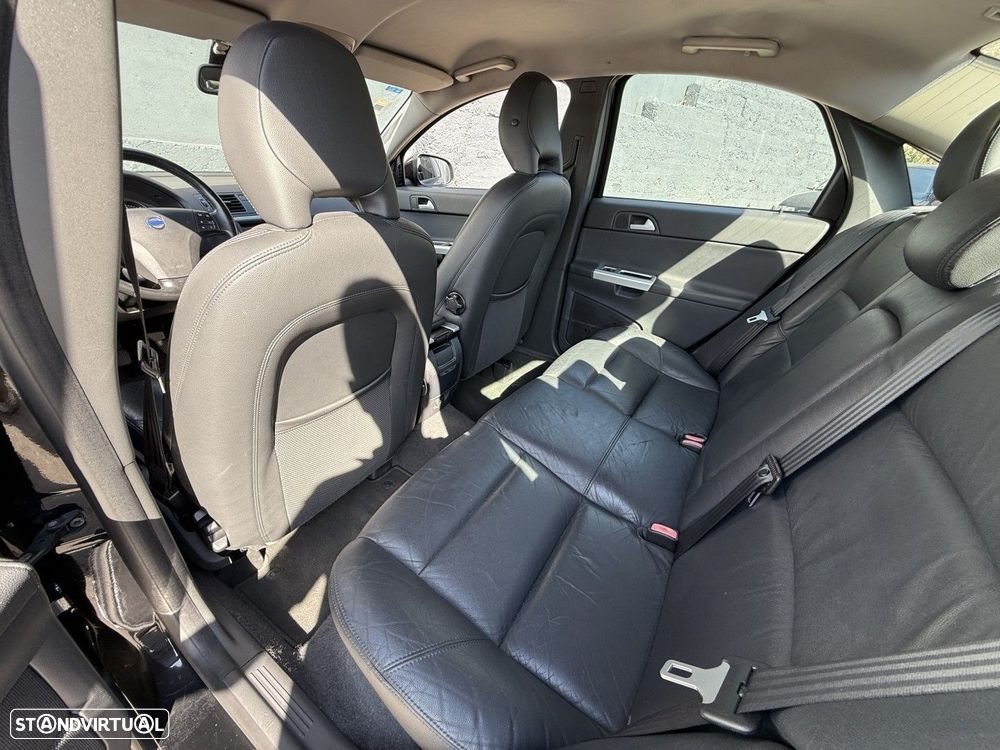 Volvo S40 1.6 D Momentum - 3