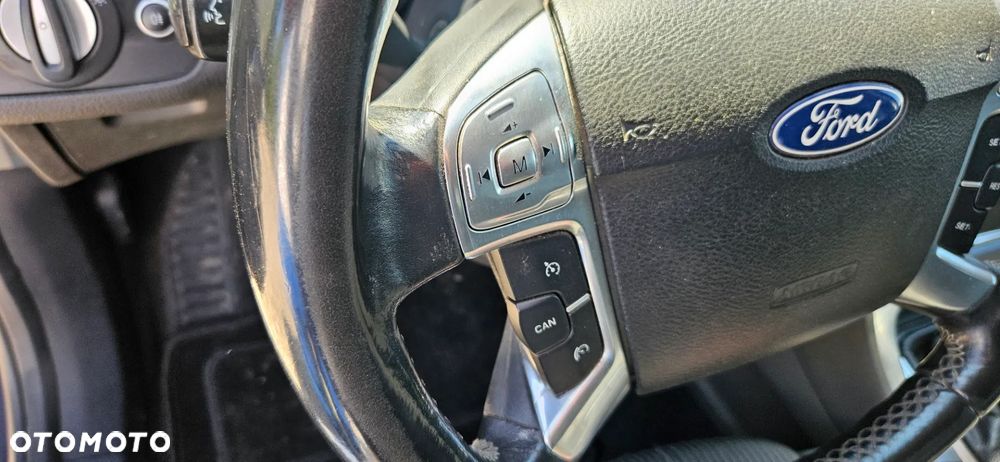 Ford Mondeo 1.6 T Titanium - 30