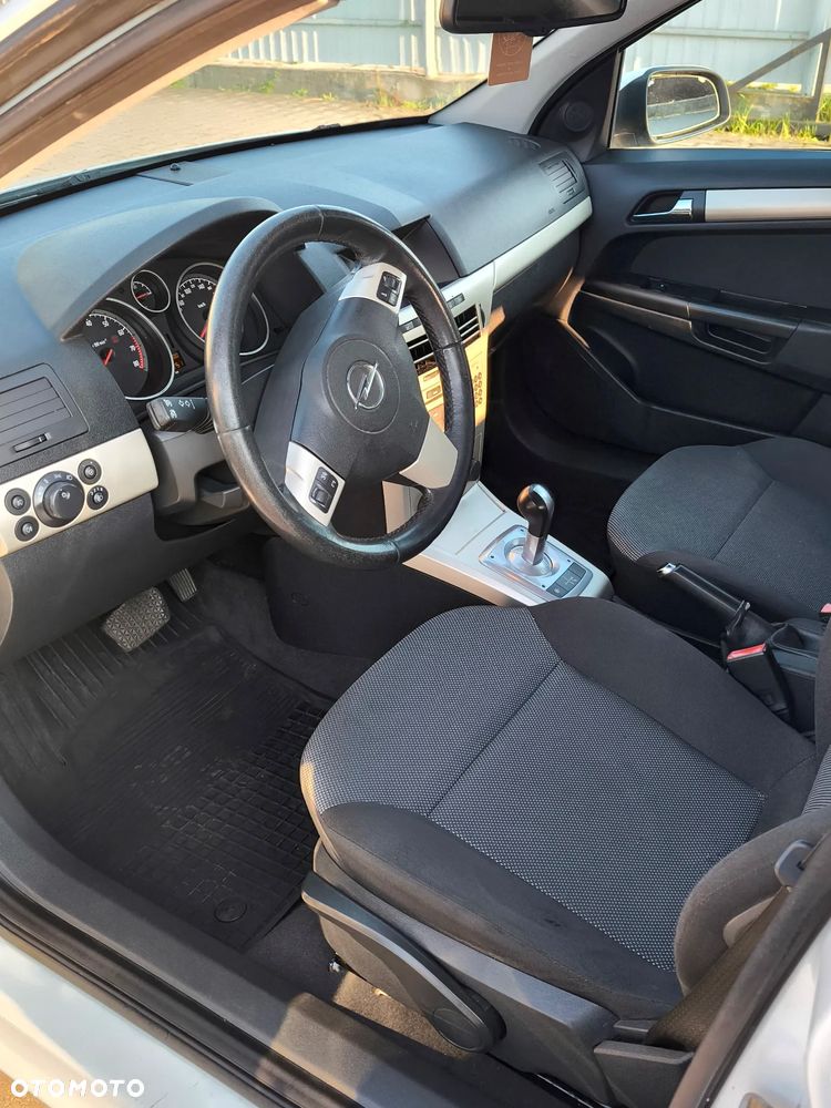 Opel Astra 1.6 Enjoy EasyTronic - 12