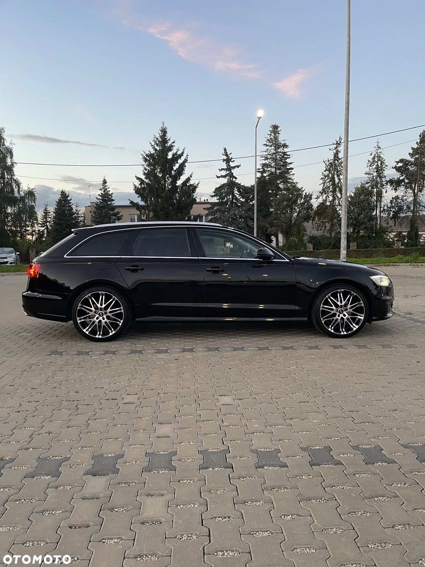 Audi A6 - 1