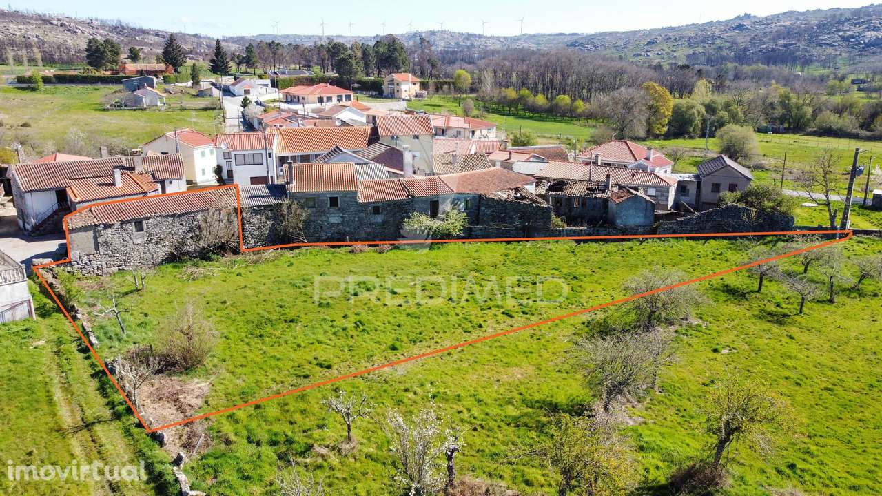 Casas em rio de moinhos com terreno para recuperar - Grande imagem: 4/4