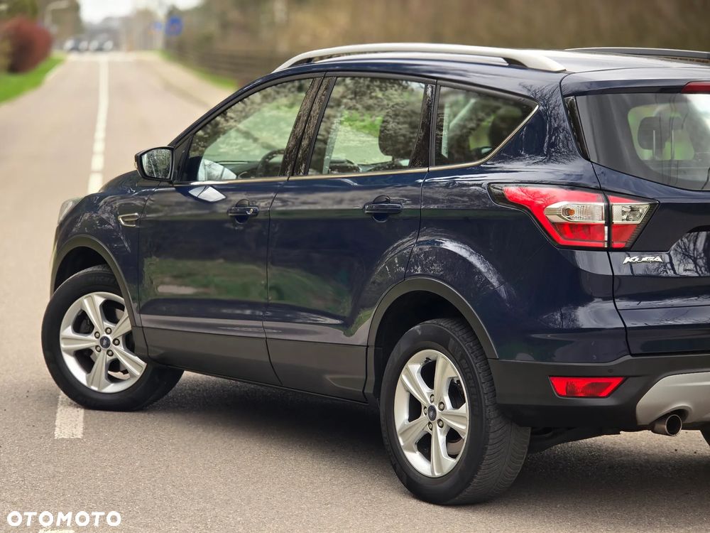 Ford Kuga 1.5 EcoBoost 2x4 Titanium - 37