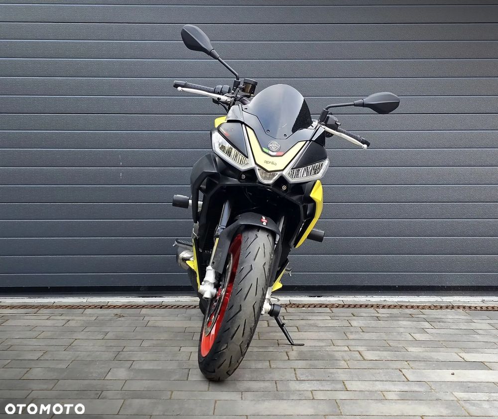 Aprilia Tuono - 6
