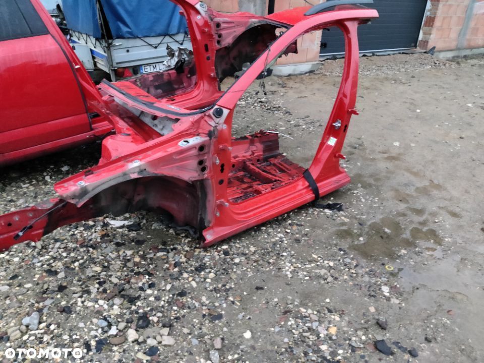 Ćwiartka Lewa Przednie Skoda Octavia 3 III Lewy Przód Słupek Próg Element Cięty Podłużnica - 1