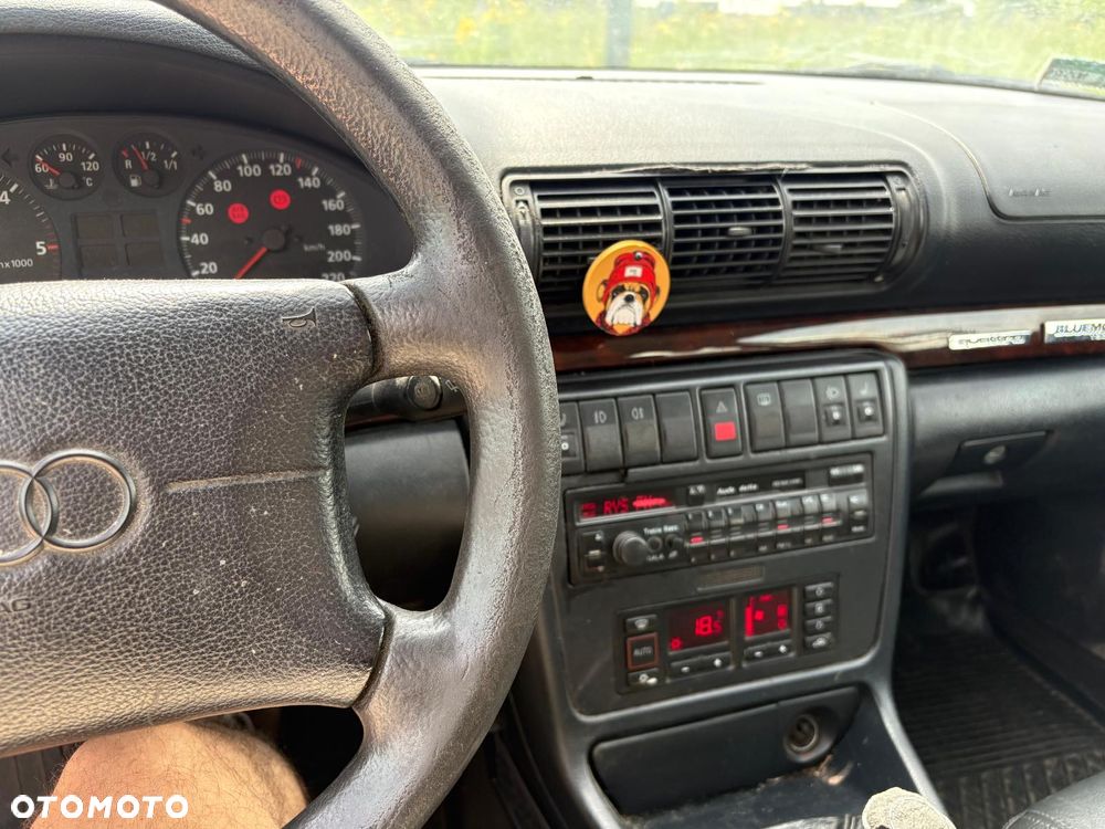 Audi A4 Avant 1.9 TDI - 10