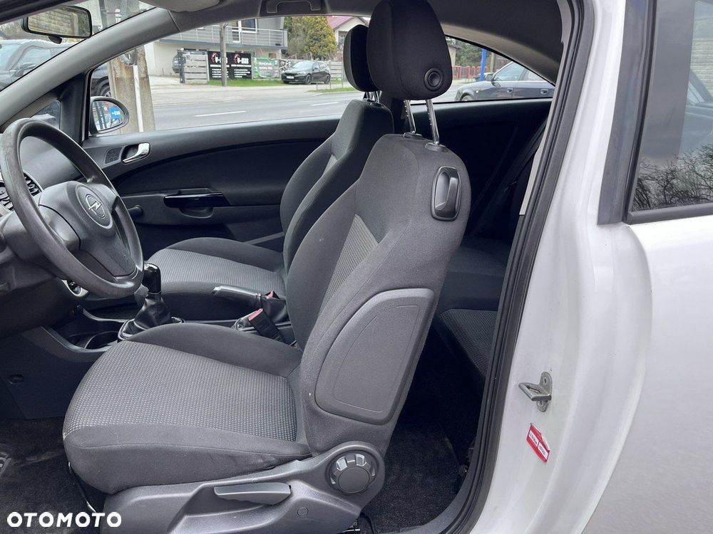 Opel Corsa - 12