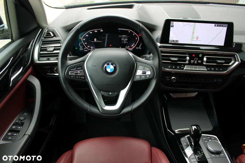 BMW X3 xDrive20d mHEV - 14