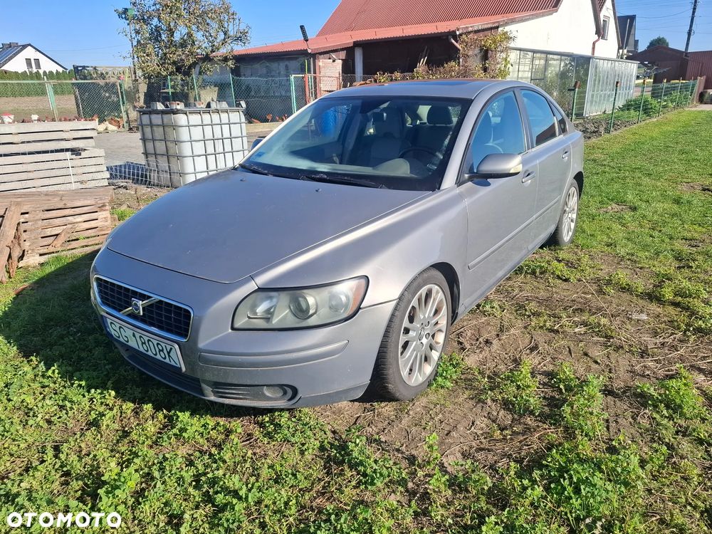 Volvo S40 T5 Kinetic - 1