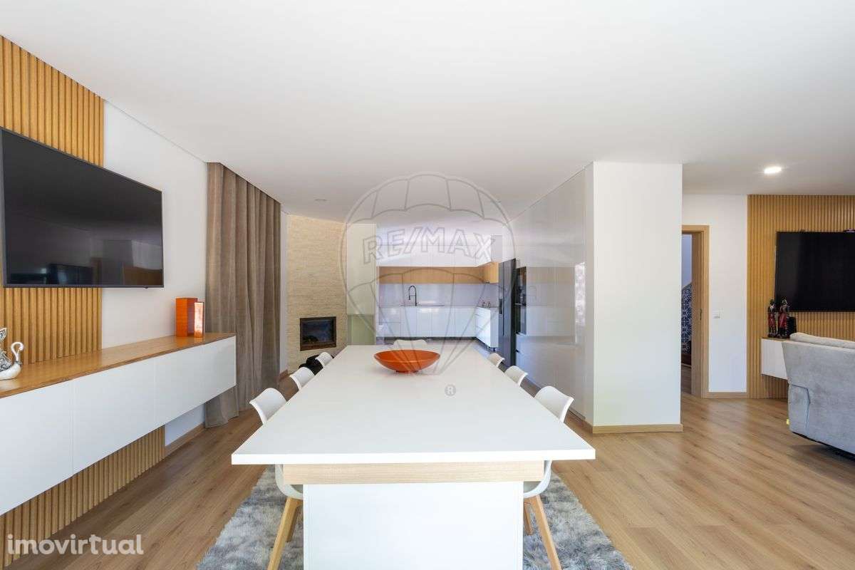 Moradia T7 para venda - Grande imagem: 3/50