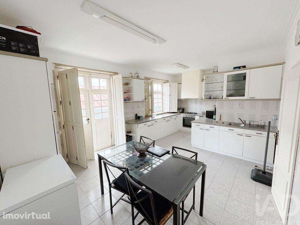 Apartamento T4 em Vila e Roussas de 262,00 m2 - Grande imagem: 4/18