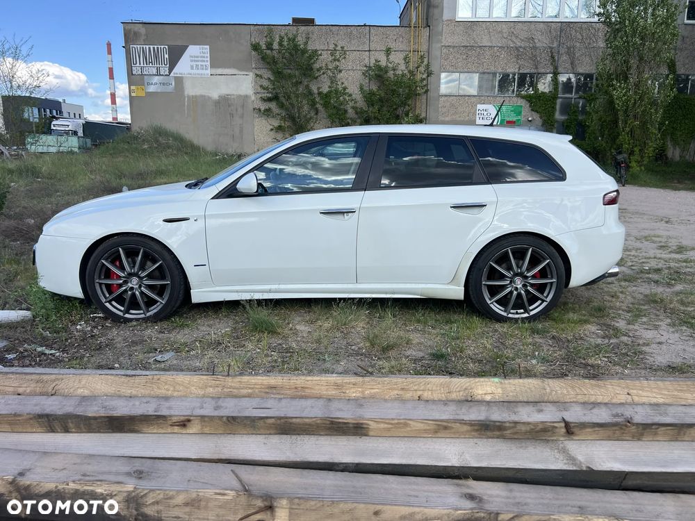 Alfa Romeo 159 2.4 JTDM 20V DPF Q4 ti - 2