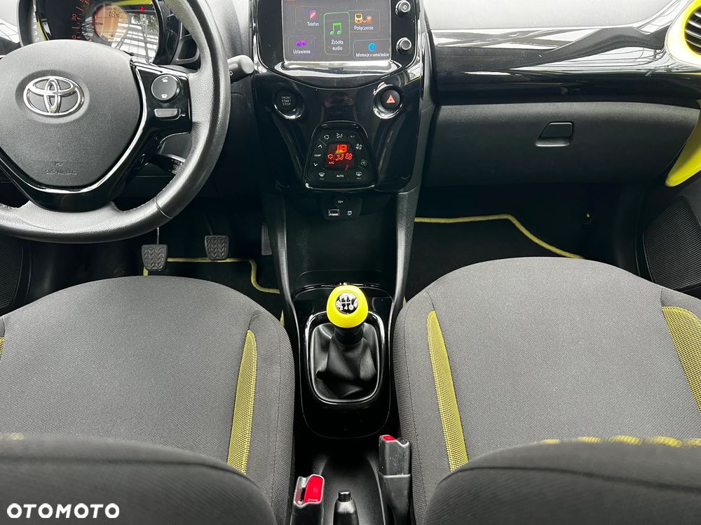 Toyota Aygo x-cite - 23
