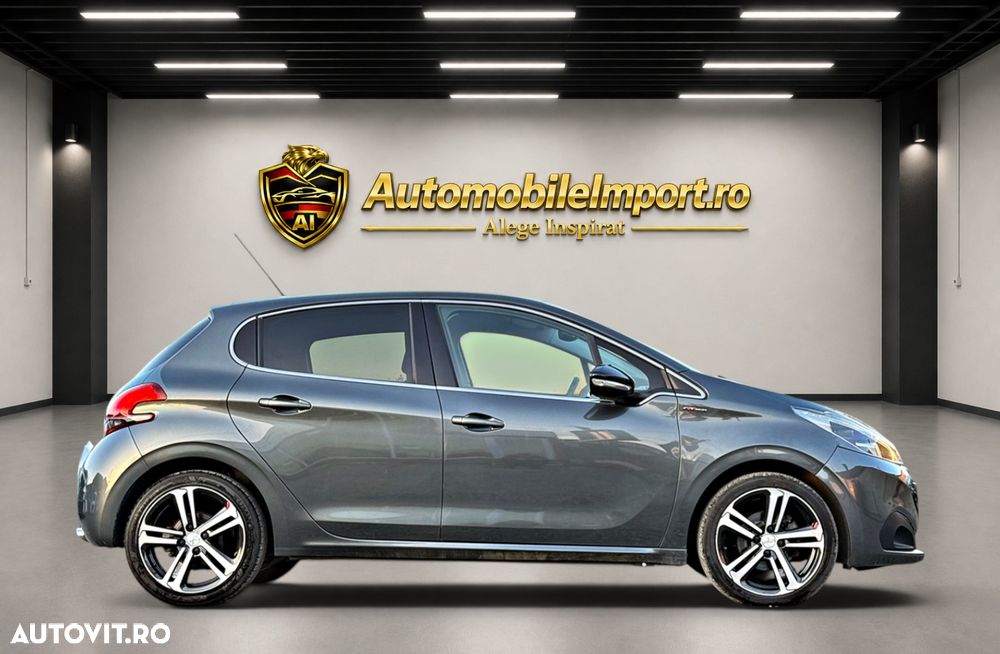 Peugeot 208 - 17