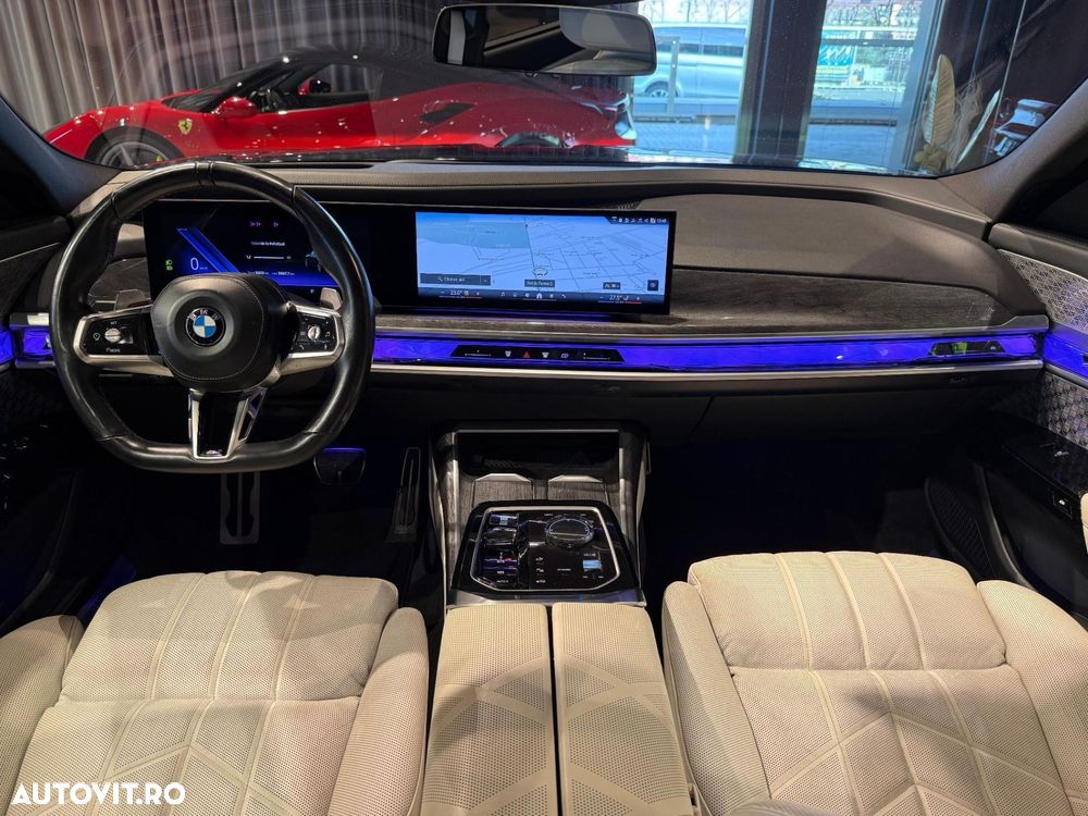 BMW Seria 7 740d xDrive - 29