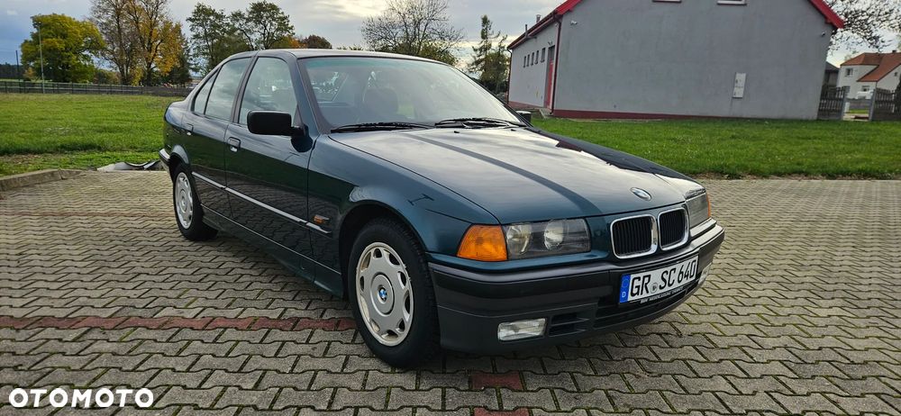 BMW Seria 3 316i - 2