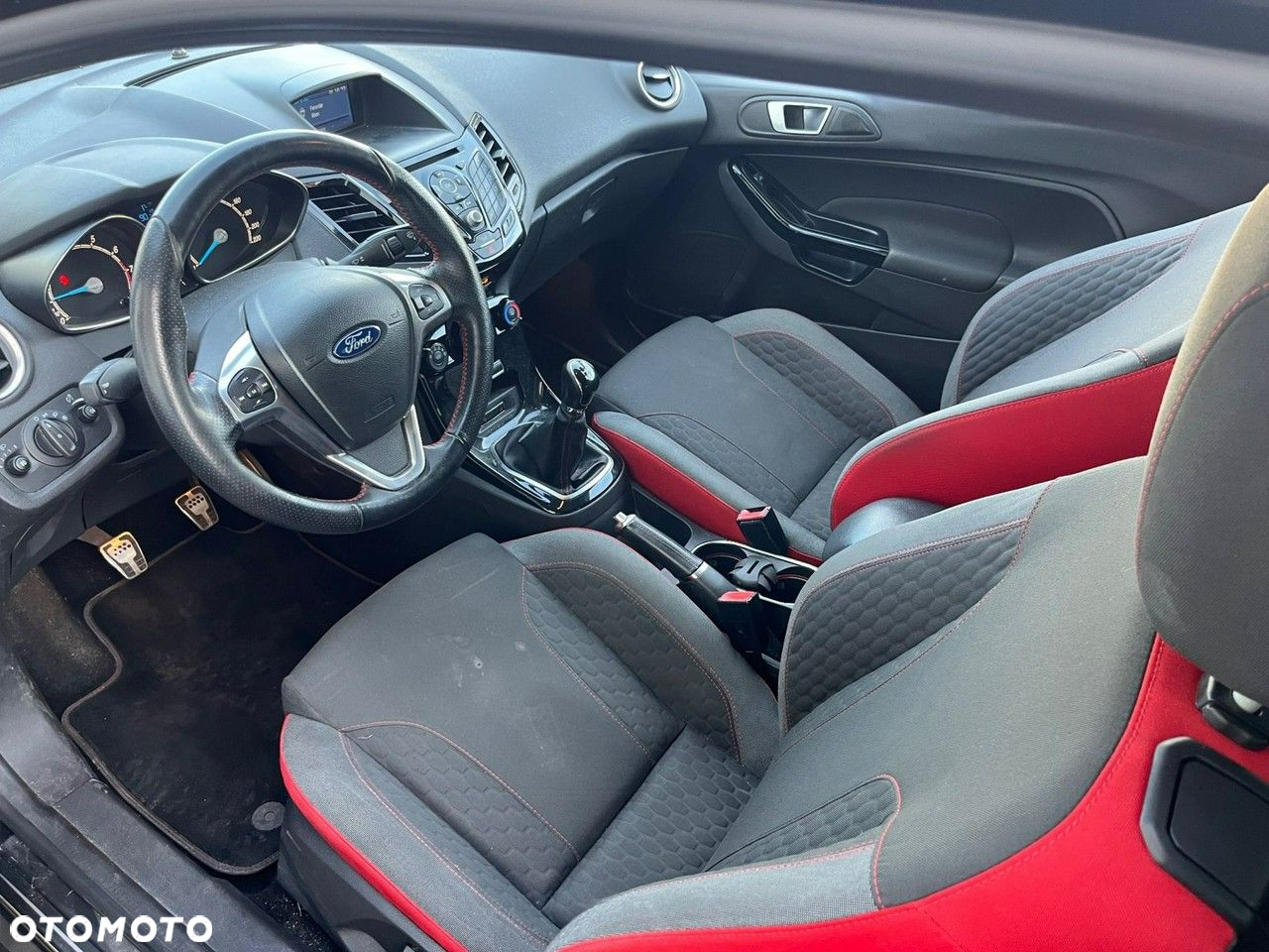 Ford Fiesta - 9