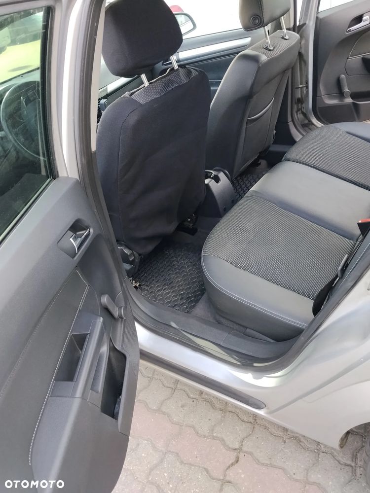 Opel Astra 1.8 - 14