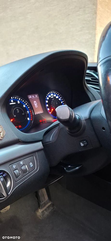 Hyundai i40 Kombi 1.6 Trend - 12