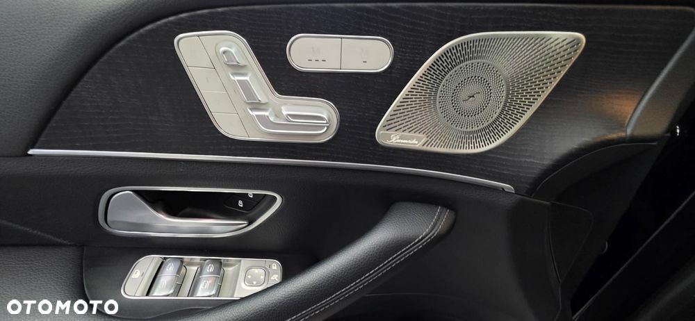 Mercedes-Benz GLE - 19