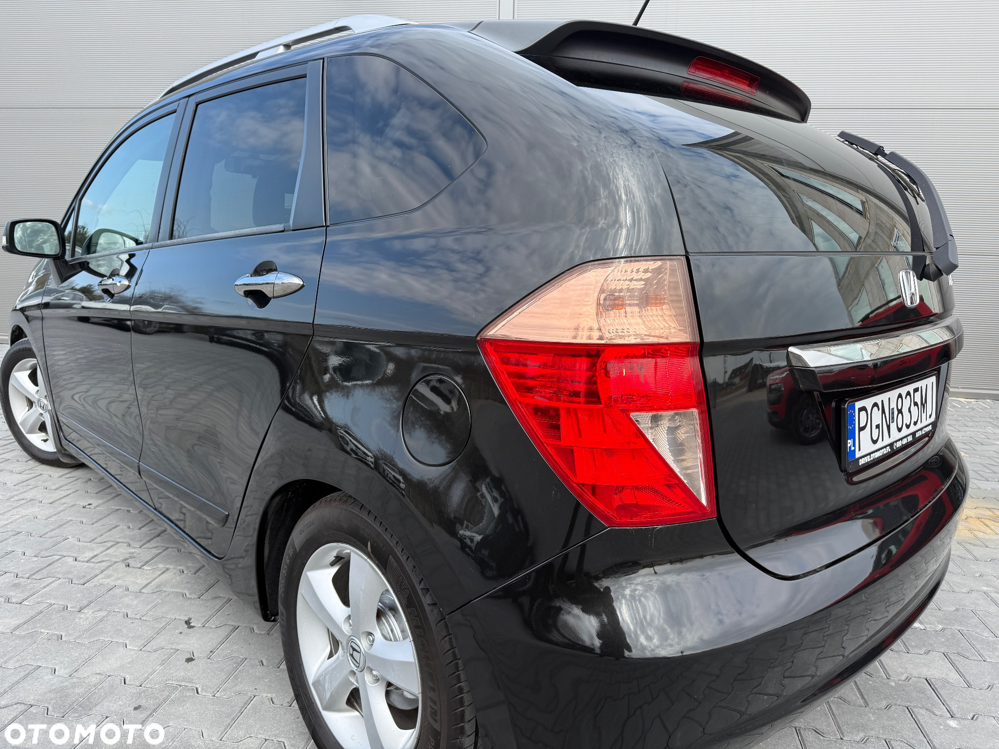 Honda FR-V 1.8 Executive - 22