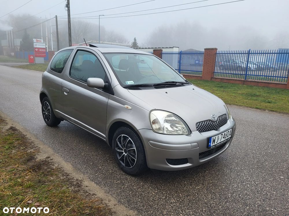 Toyota Yaris 1.4 D-4D Sol - 4