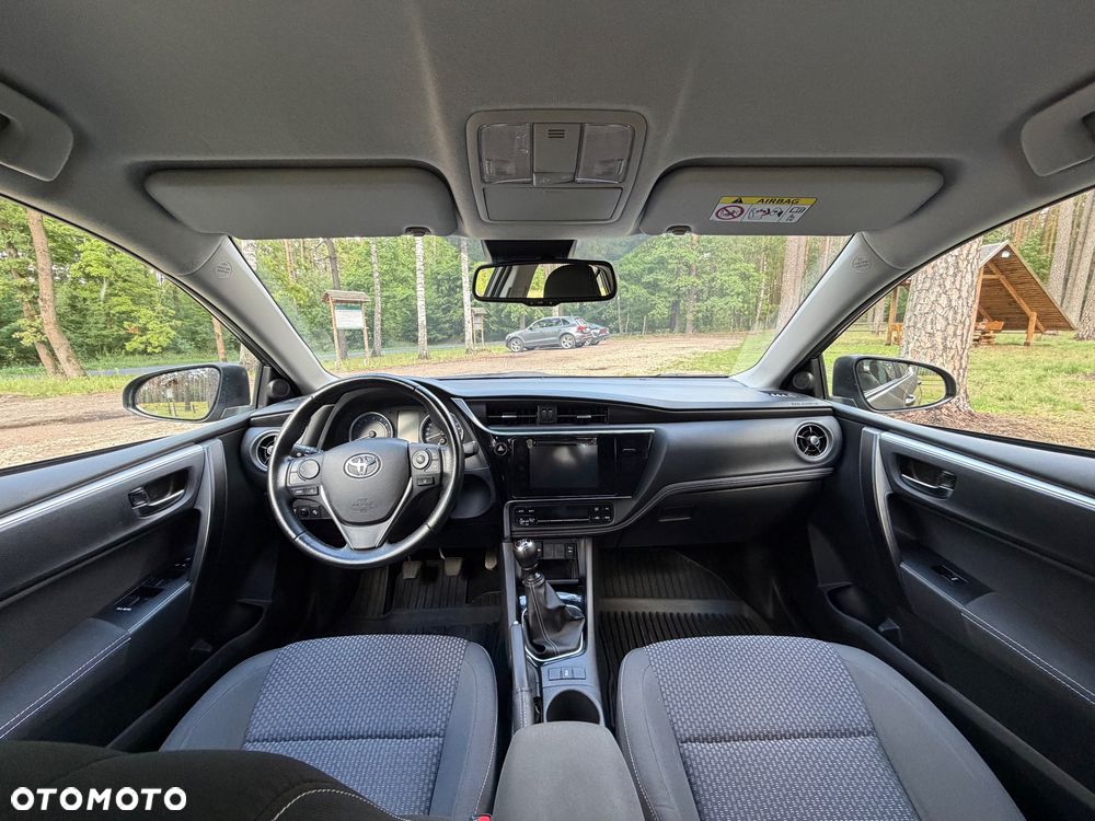 Toyota Corolla 1.6 Premium EU6 - 20