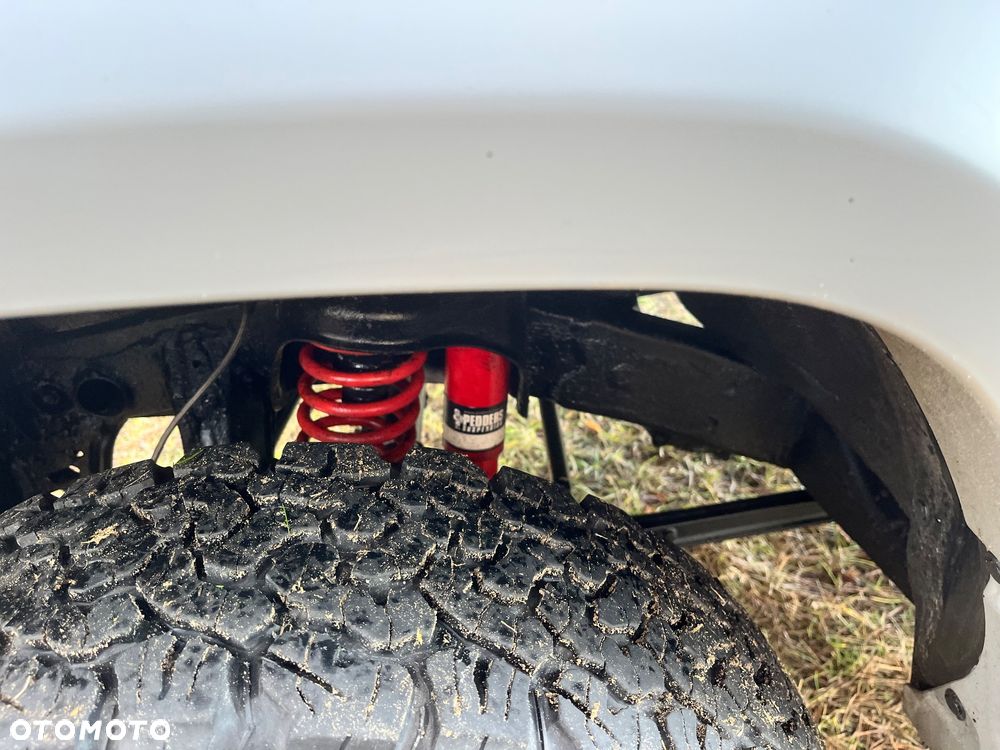 Suzuki Jimny 1.5 ALLGRIP Comfort - 30