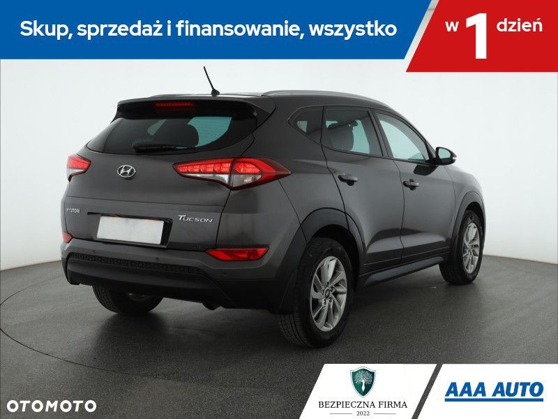 Hyundai Tucson - 6