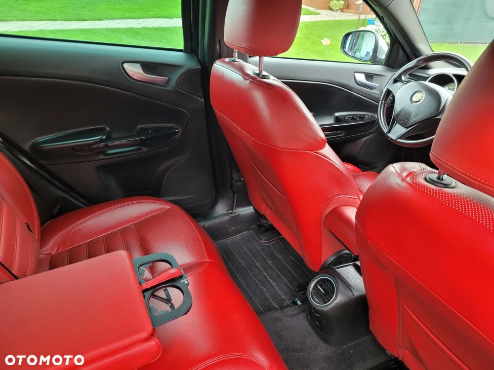 Alfa Romeo Giulietta 1.4 TB MultiAir Distinctive - 18