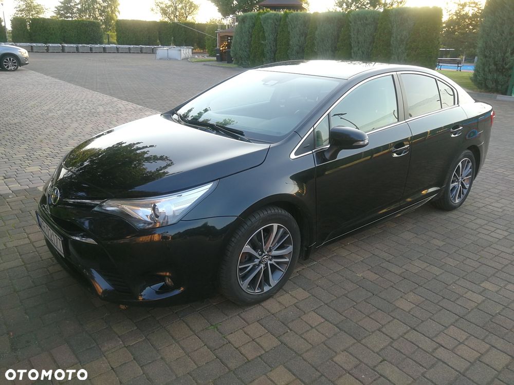 Toyota Avensis 1.8 Style - 3