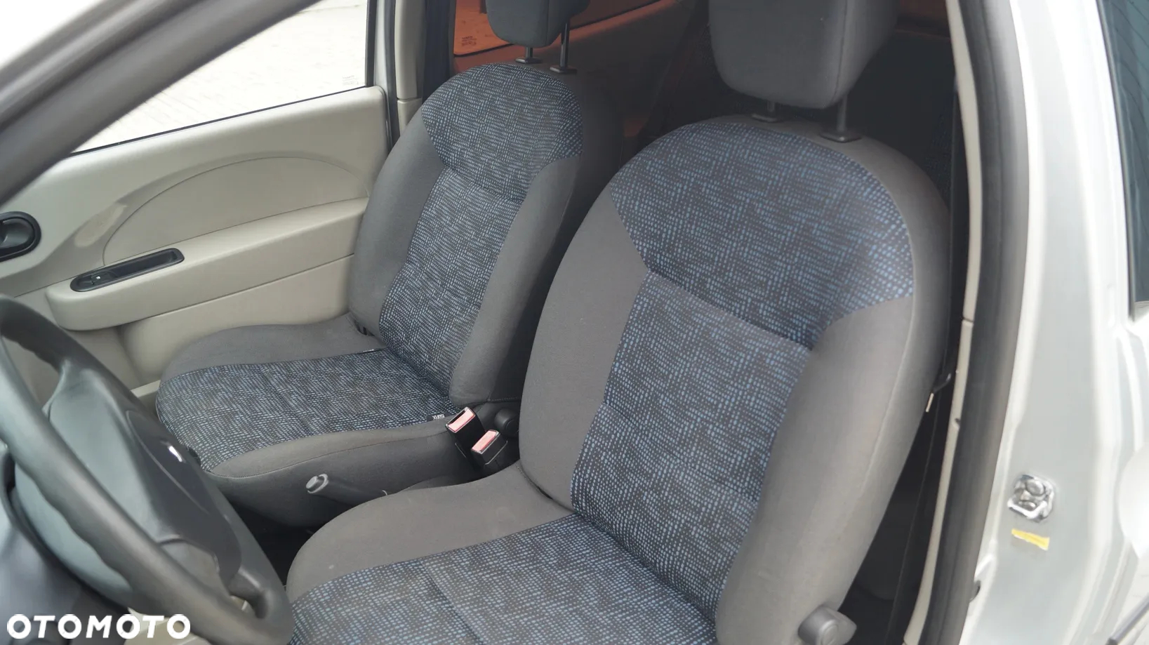 Renault Twingo 1.2 Authentique - 18