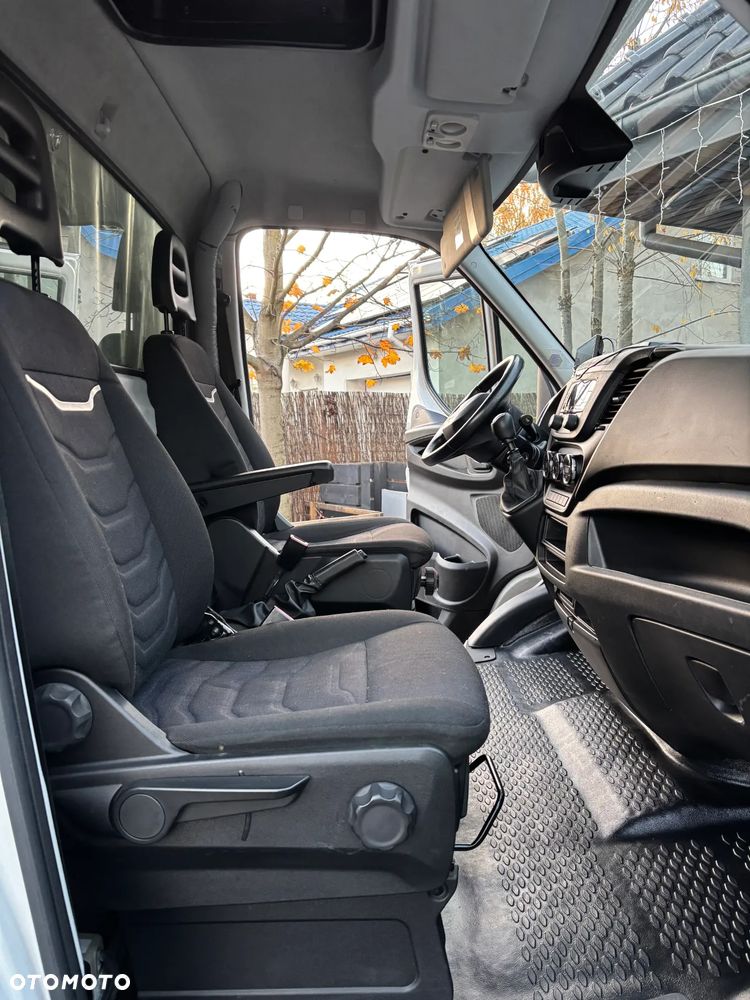 Iveco DAILY - 9