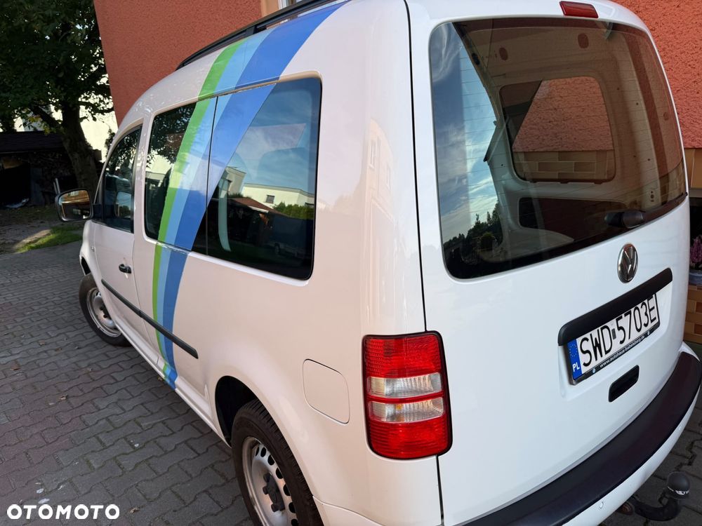 Volkswagen Caddy - 5