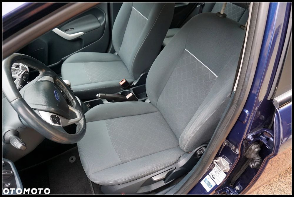 Ford Fiesta 1.25 Titanium - 13
