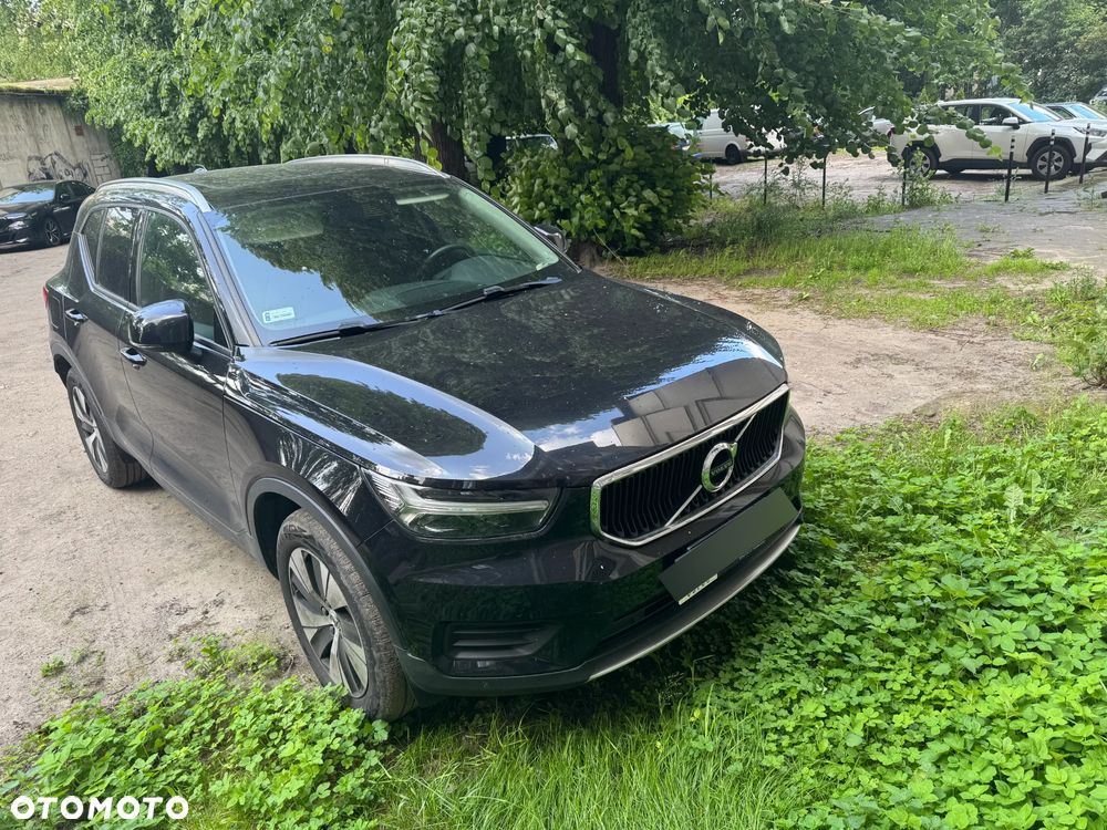 Volvo XC 40 D3 AWD Momentum - 1