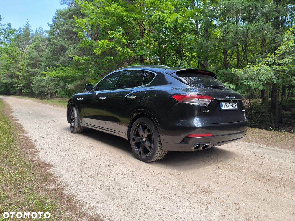Maserati Levante S Q4 - 5