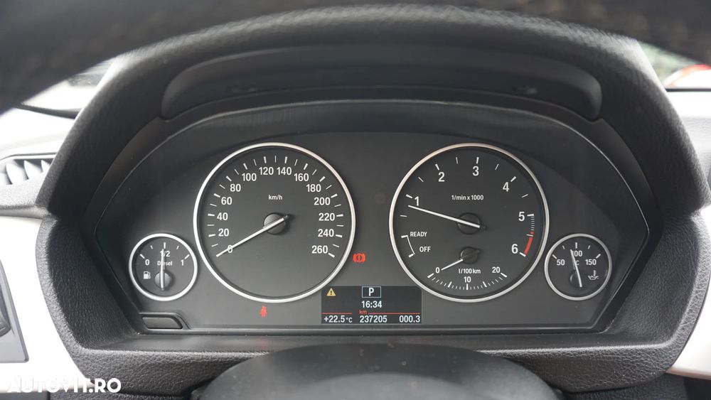 BMW Seria 3 318d Aut. Blue Performance - 20