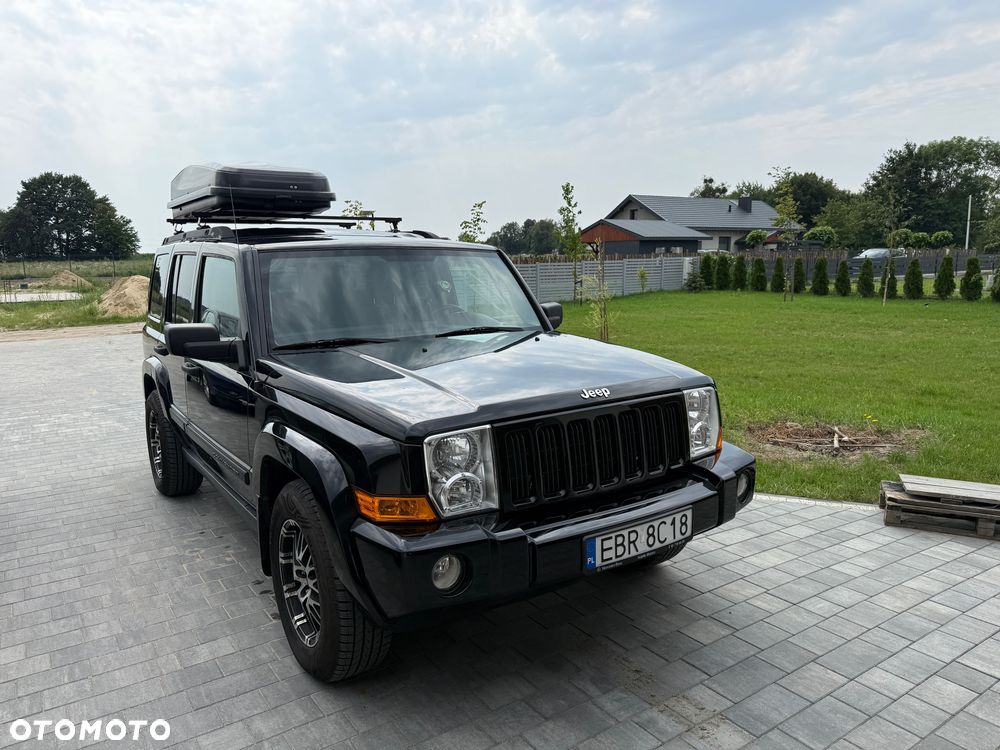 Jeep Commander - 4