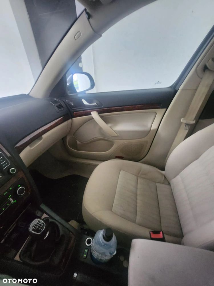 Skoda Octavia - 12