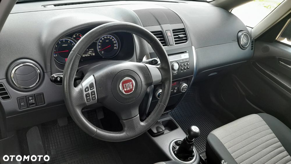 Fiat Sedici - 23