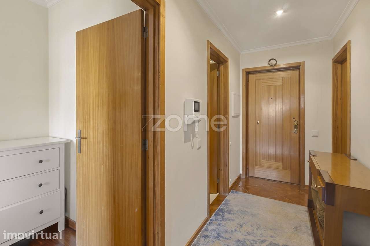 Apartamento T1+1 com metro à porta, Vilar de Andorinho - Grande imagem: 5/15